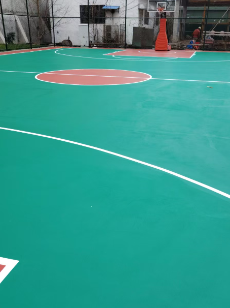 吴忠 球场长期使用易出现地面开裂